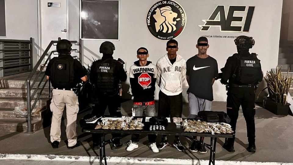 Los sospechosos fueron identificados como Edgar “N' de 24, Juan “N' y Luis “N' de 22 años.