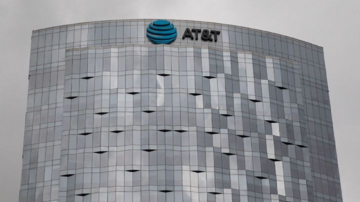 Profeco suspende puntos de AT&T en Tlatelolco por incumplir contratos de telecomunicaciones