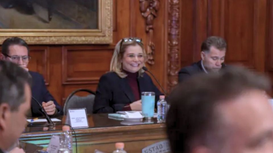 La gobernadora Maru Campos, acompañada por los secretarios de Hacienda, Obras Públicas, Trabajo e Innovación, refrendó su compromiso de mantener una administración de puertas abiertas.