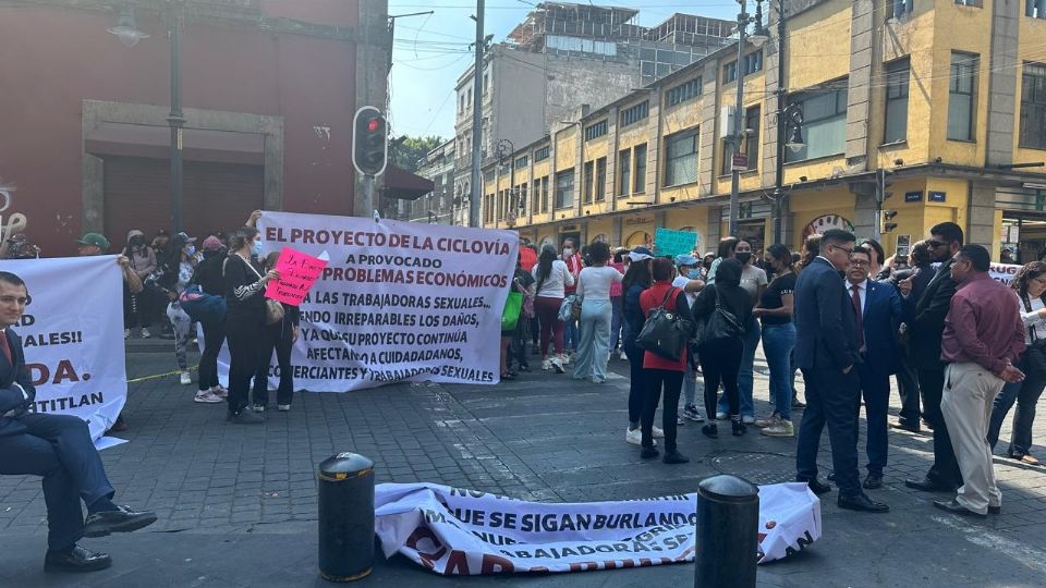 Las trabajadoras sexuales estuvieron de nueva cuenta en el Congreso capitalino.