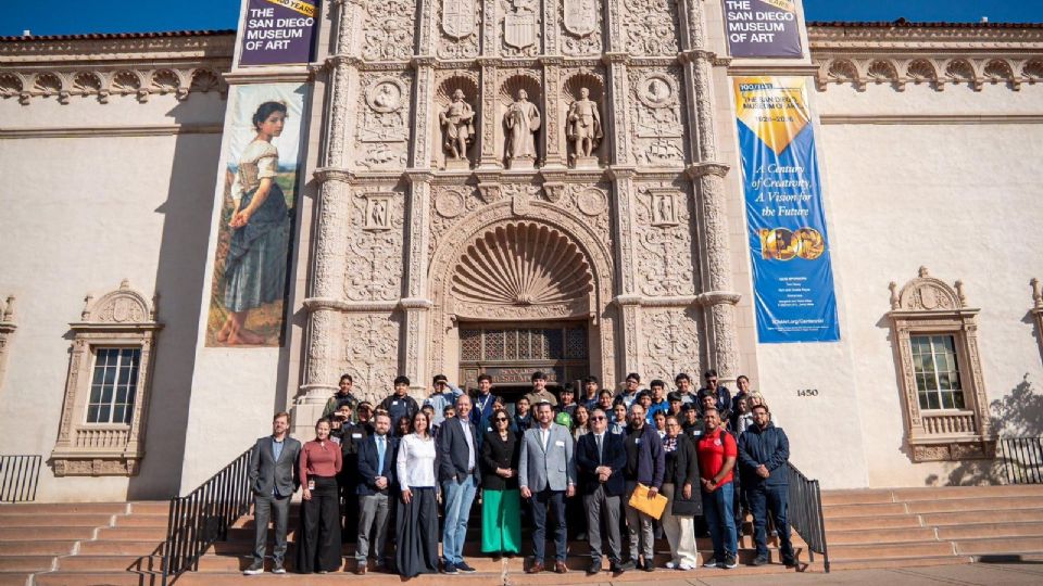 El alcalde Ismael Burgueño Ruiz destacó la importancia de la educación y el arte como herramientas para el entendimiento diplomático en la frontera más transitada del mundo.