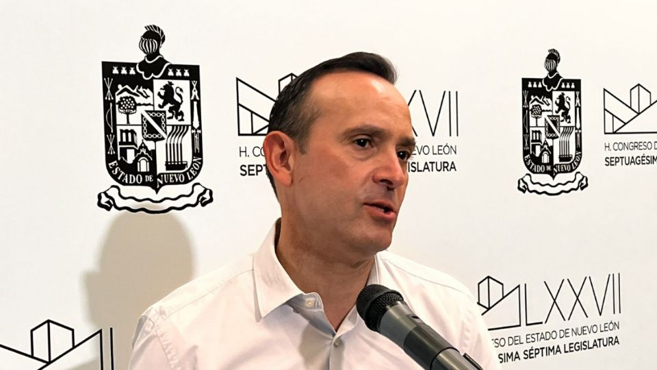 Carlos de la Fuente Flores, coordinador del PAN en el Congreso de Nuevo León, adelantó que el proyecto de presupuesto estatal podría presentarse la próxima semana para su análisis legislativo.