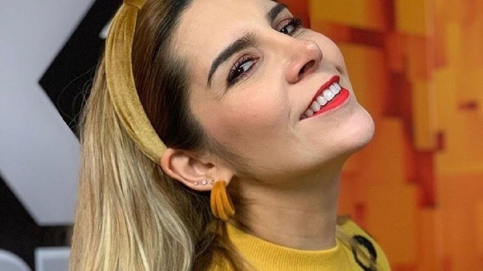 Karla Panini vivió un momento incómodo durante su programa de radio tras una llamada que revivió la polémica con Karla Luna.