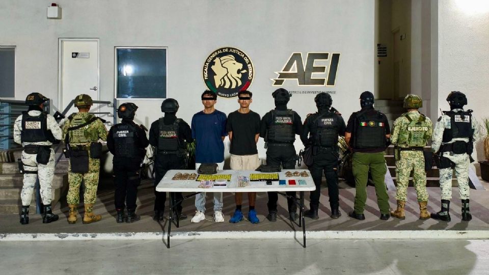 Elementos de Fuerza Civil y corporaciones federales participaron en el operativo que permitió la captura de dos presuntos generadores de violencia en Juárez.