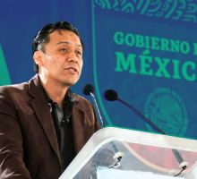 Marx Arriaga: Paulina Amozurrutia analiza la crisis en los Libros de Texto Gratuitos