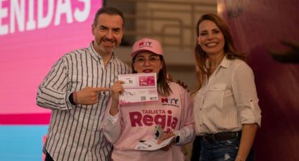 Adrián de la Garza realiza primera entrega 2026 de la Tarjeta Regia Plus en Monterrey