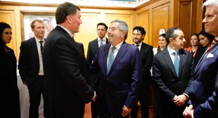 Canciller De la Fuente recibe a la mayor delegación empresarial canadiense en 30 años