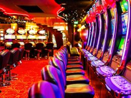 Fiscalía catea casino en Monterrey por presunta trata de personas