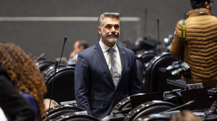 Burla por la licencia de Sergio Mayer, lanza el diputado de Morena, Gabriel García