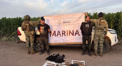 Marina detiene a dos con armamento, municiones y chalecos balísticos en Sinaloa