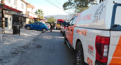 Choque entre tres vehículos moviliza a Protección Civil en Santa Catarina