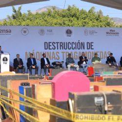 FGE Michoacán destruye 803 máquinas tragamonedas para frenar al crimen