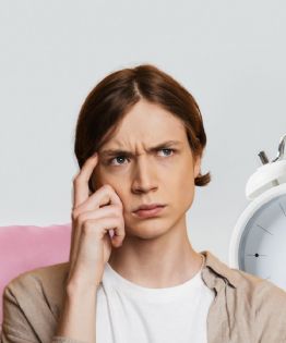 El hábito de sueño que podría sumar hasta cuatro años de vida, según estudio