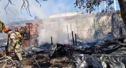 Incendio consume dos tejabanes en Guadalupe; no hubo personas lesionadas