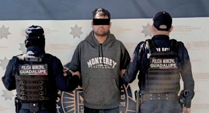 Usurpaba funciones policiales: arrestan a hombre con estrobos y sirena en Guadalupe