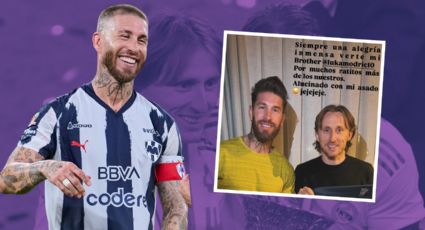 Sergio Ramos regala jersey de Rayados a Luka Modric mediocampista del AC Milan