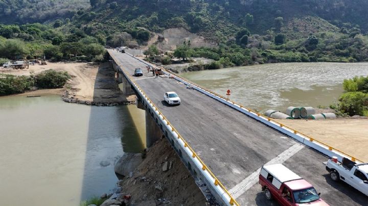 SICT rehabilita cinco puentes federales en Guerrero tras daños por huracán John