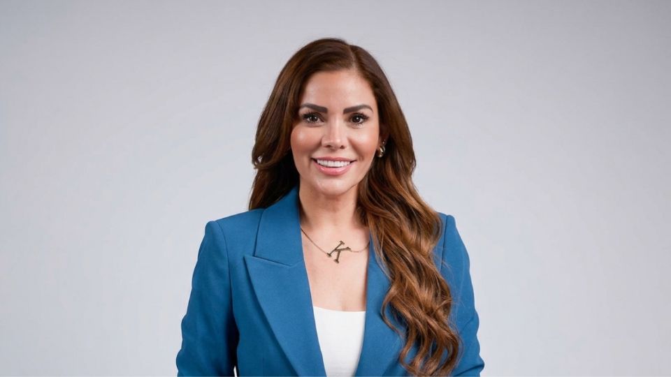 La funcionaria habría sido detenida por los delitos de cohecho y falsificación de declaraciones.