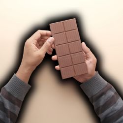 ¿Chocolate o grasa? Profeco exhibe a 2 marcas que no pueden llamarse chocolate