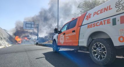 Reportan incendio de pipa en Autopista a Reynosa, Juárez; acude Protección Civil