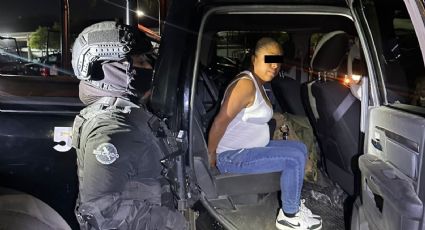 Mujer es detenida con droga y dinero en efectivo en pleno centro de Monterrey