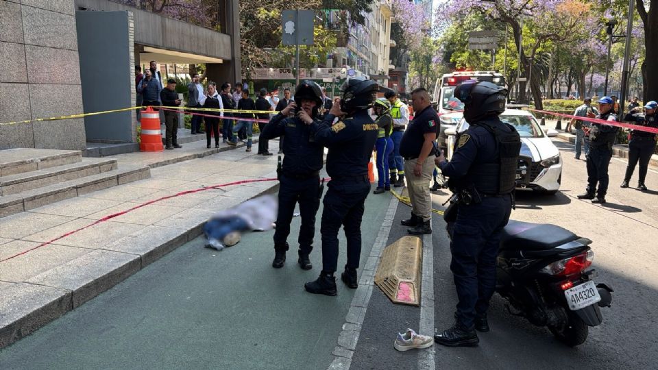 El cuerpo de esta persona fue trasladado al anfiteatro ministerial donde continuará el proceso de identificación.