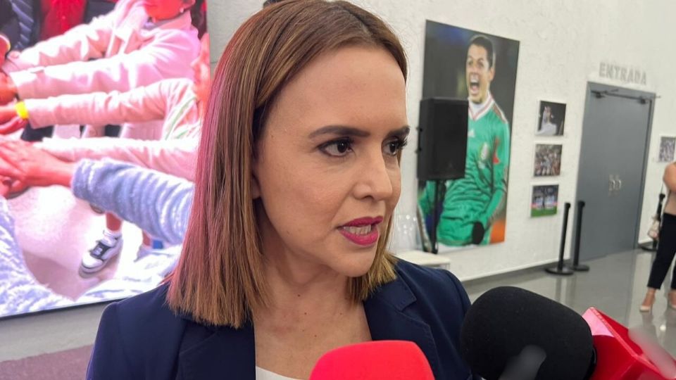 Clara Luz Flores señala que mantiene su enfoque en funciones federales mientras avanza el proceso interno de Morena rumbo al 2027.