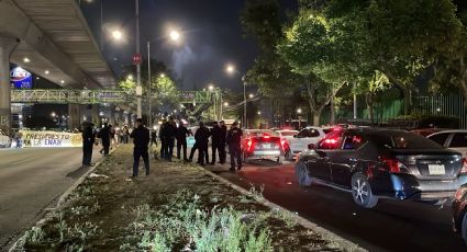 Cierran Periférico estudiantes de la  ENAH por abuso de autoridad de policías a sus compañeros