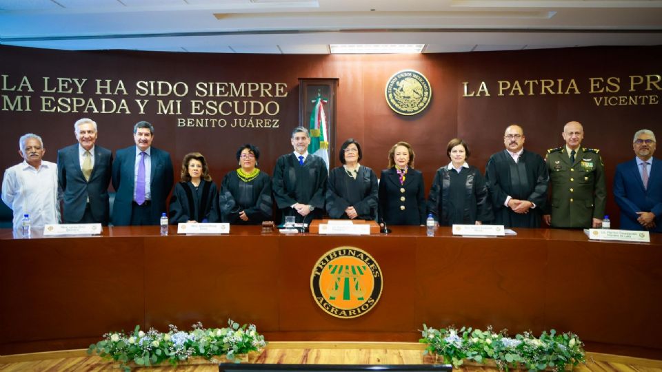 La Ministra Yasmín Esquivel Mossa reconoce los avances presentados en el informe 2025 de los Tribunales Agrarios.
