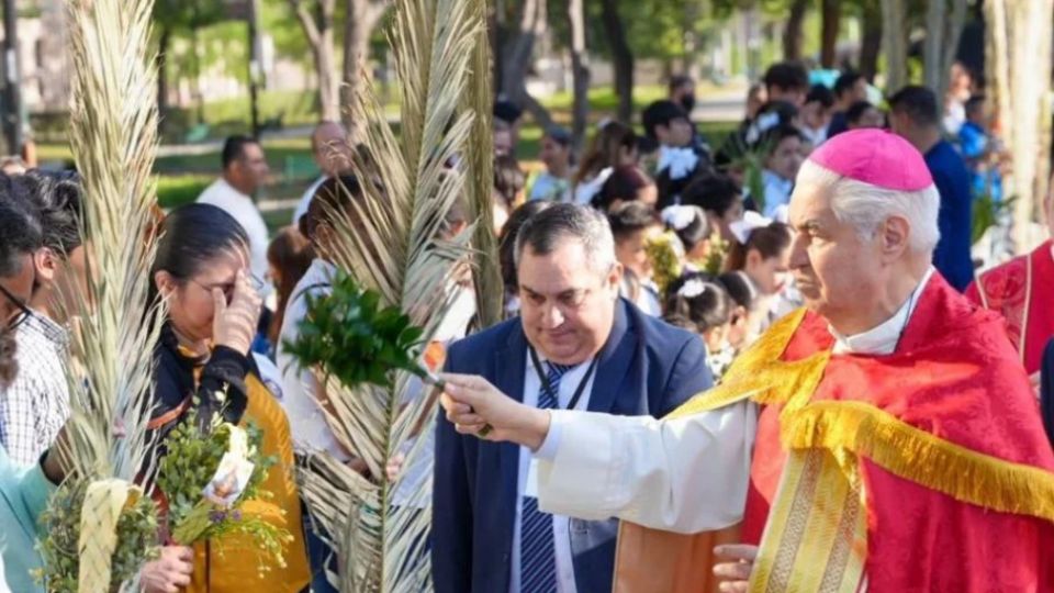 La Catedral Metropolitana iniciará la celebración con bendición de ramos y procesión a las 8:00 horas en Plaza Zaragoza, seguida de Misa Solemne a las 8:30 horas.