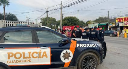 Atacan a balazos vehículos estacionados en Guadalupe