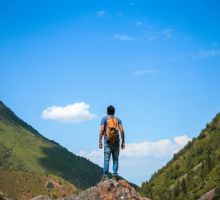 ¿Por qué la confianza en uno mismo es clave para alcanzar la felicidad?