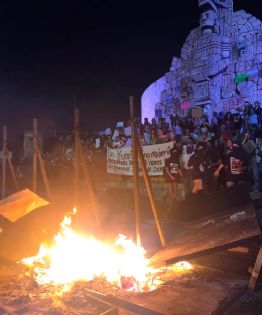 Más de 6 mil mujeres marchan en Mérida contra la violencia machista en el 8M