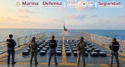 Armada de México asegura dos toneladas de presunta cocaína en Guerrero
