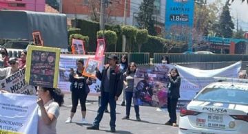 Protestan colectivos de apoyo a Refugio Franciscano; exigen regreso de los animales