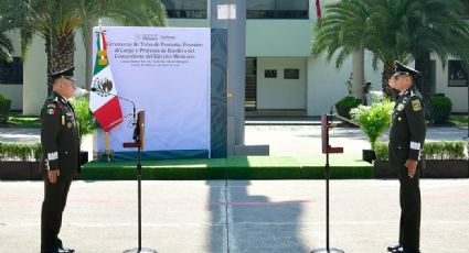 El general Juan José Gómez rinde protesta como comandante del Ejército Mexicano