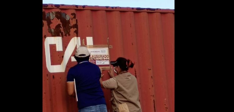 Profepa clausura maquinaria tras devastación de 1,500 hectáreas en Becanchén, Tekax