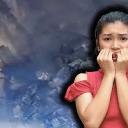 VIDEO | Gigantesca roca se desploma dejando una carretera completamente bloqueada