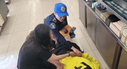 Oficiales de la Policía Auxiliar de la SSC ayudan a mujer en labor de parto y reciben a una bebé