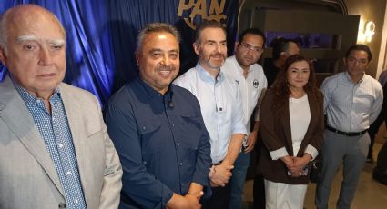 Adrián de la Garza recibe respaldo del PAN rumbo al 2027 en Nuevo León