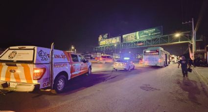 Choque entre camiones deja 15 pasajeros atendidos en Guadalupe