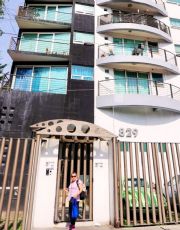 Foto descriptiva de: 'Pedían ir sola y sin INE': El oscuro engaño laboral en Revolución 829