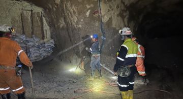Trabajos para rescatar a mineros en Sinaloa continúan