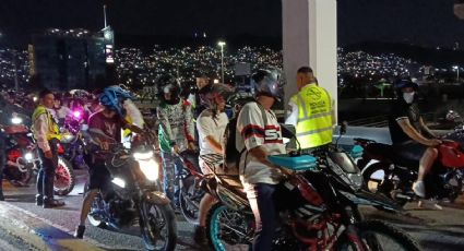 Aseguran 61 motocicletas tras operativo durante rodada en Monterrey