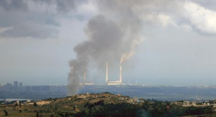 Irán amaga con "asfixiar" a sus adversarios tras ofensiva de EU e Israel