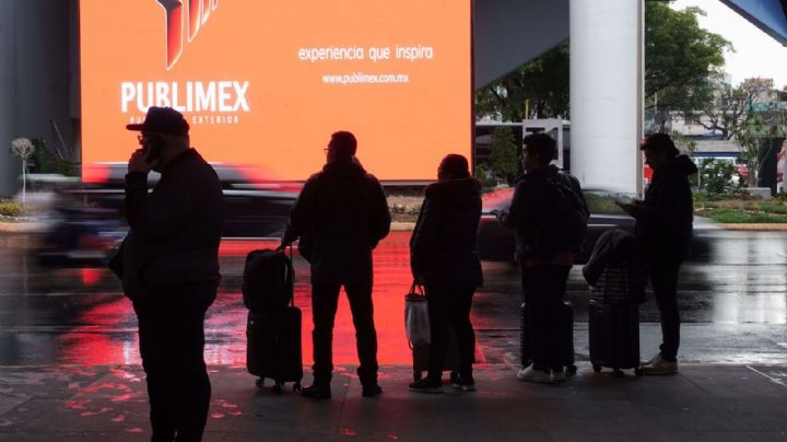 Detienen en el AICM a mujer colombiana que transportaba cocaína