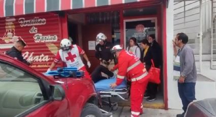 Rescatan a mujer atrapada en máquina de tortillería en Monterrey