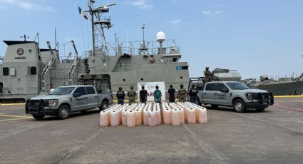 Marina intercepta embarcación con 6 mil litros de combustible