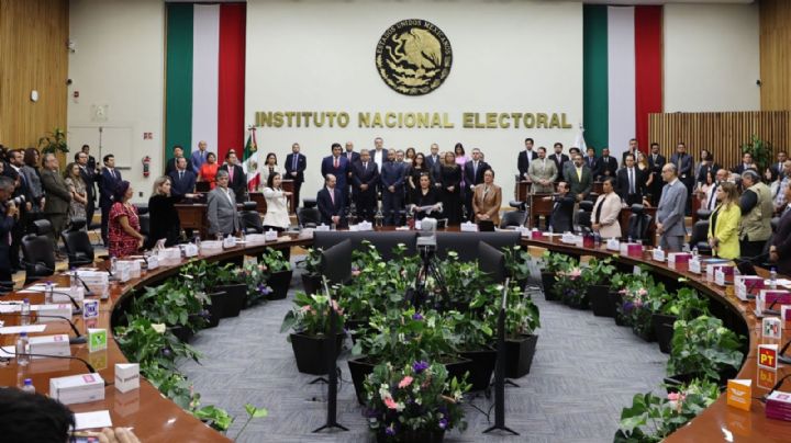 Consejeros del INE: Peligro inminente por falta de autonomía