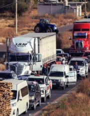 Foto descriptiva de: Bloqueos en carreteras y accesos a CDMX hoy 25 de abril